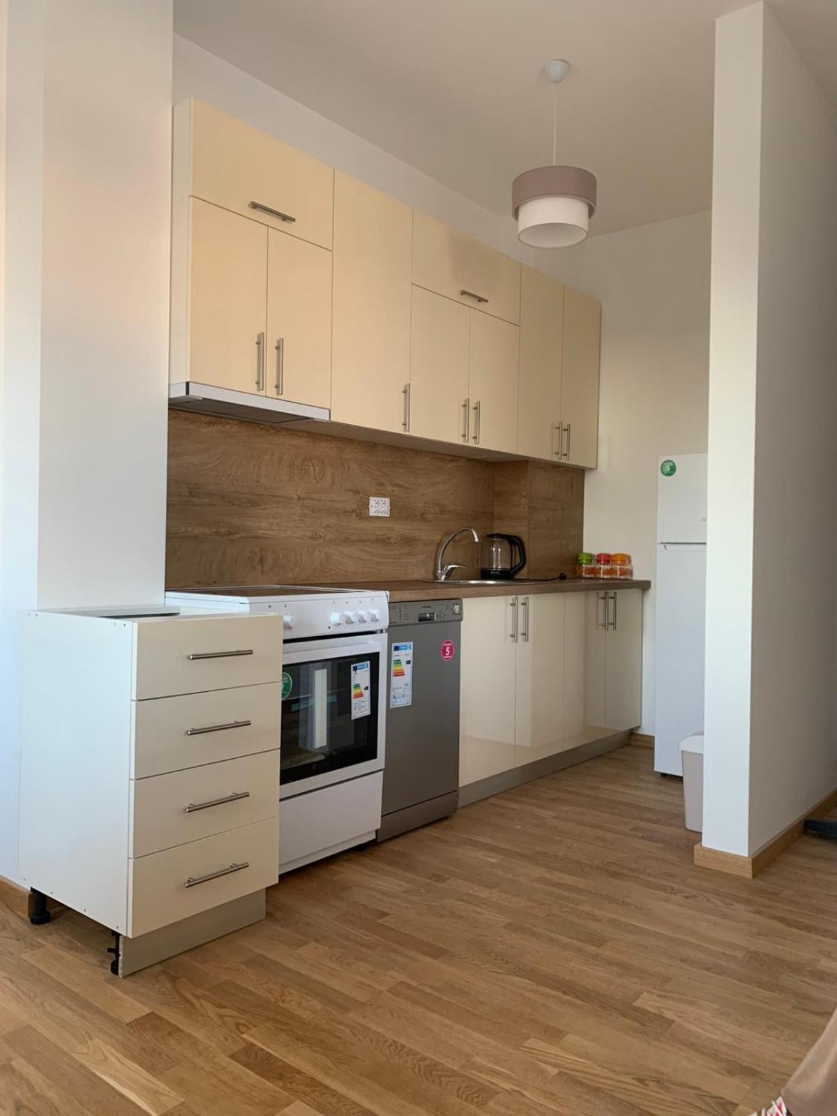 Wow Apartman Becici Buitenkant foto